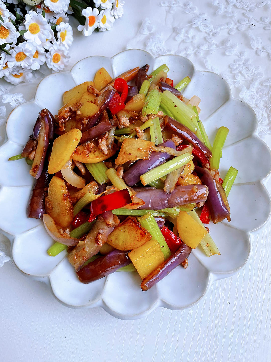 我家的餐桌