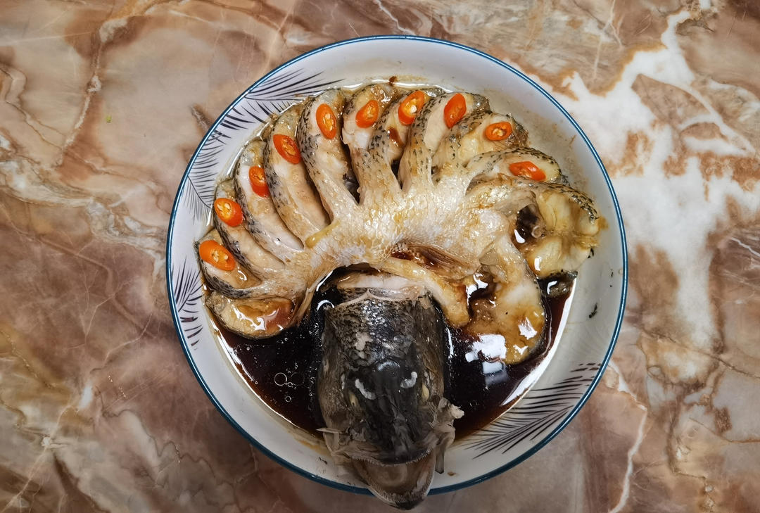 孔雀开屏清蒸鱼