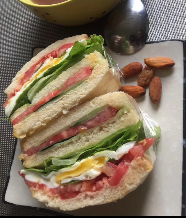 如何做超厚的沼三明治~详细tip！牛油果鸡蛋午餐肉三明治~