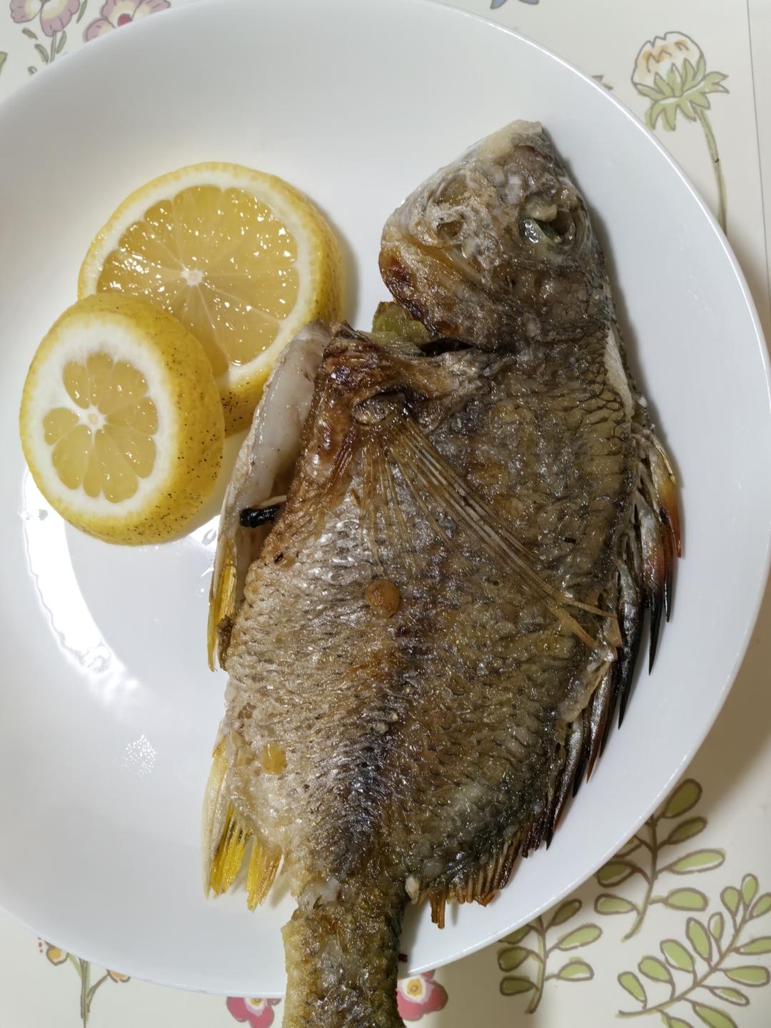 香煎黄翅鱼