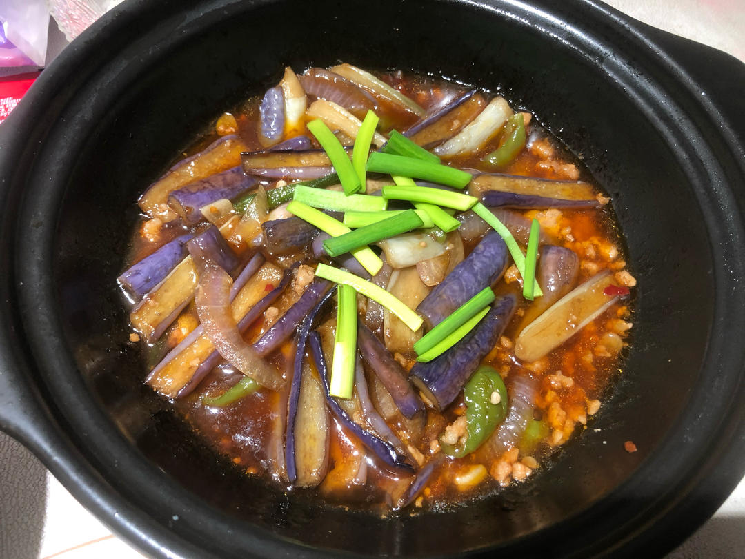 肉末茄子煲｜家常菜