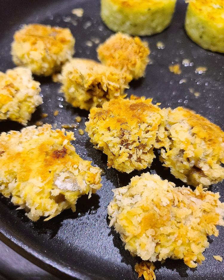 👩‍🍳面包糠蒜香炸排骨「空气炸锅」的做法