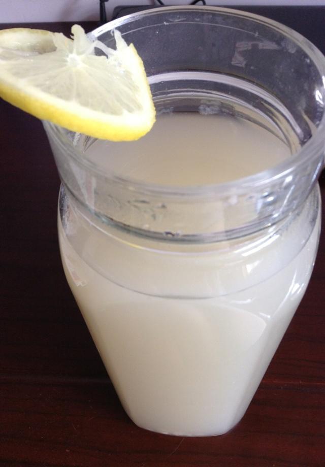 薏米柠檬水的做法