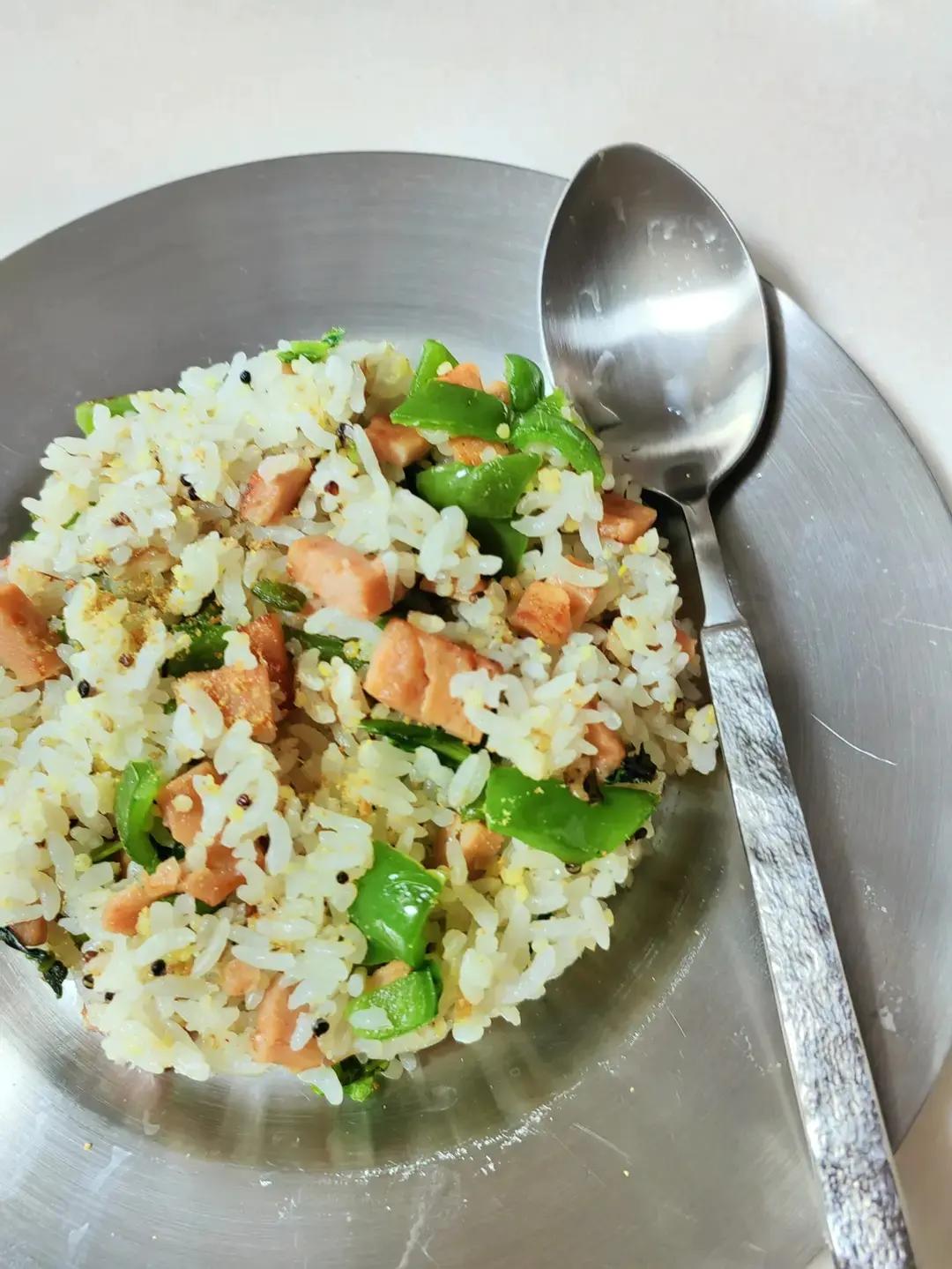 粒粒分明༄「青椒🫑火腿炒饭」༄