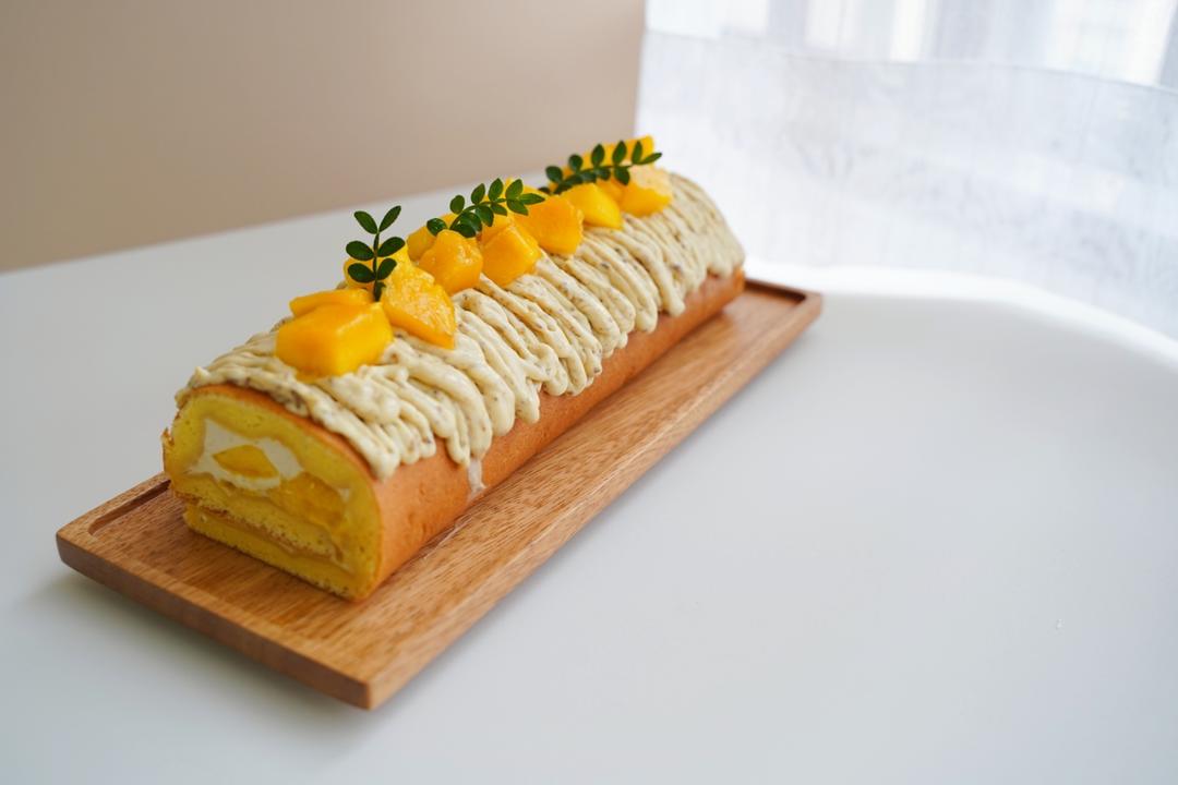 胖乎乎奶油芒果卷/不开裂不掉皮全过程详细图解烘焙视频/蛋糕篇6：「厚卷」