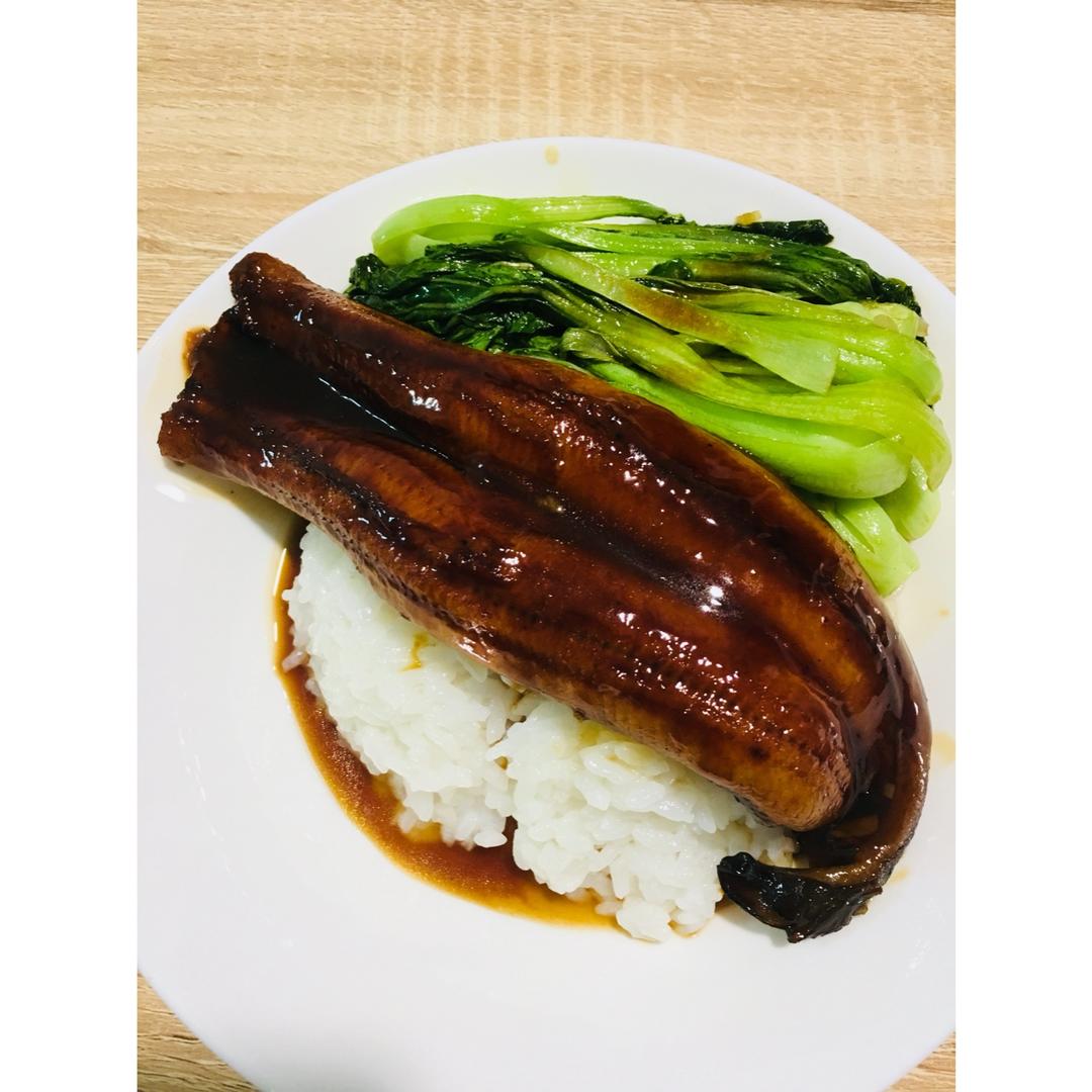 蒲烧鳗鱼饭