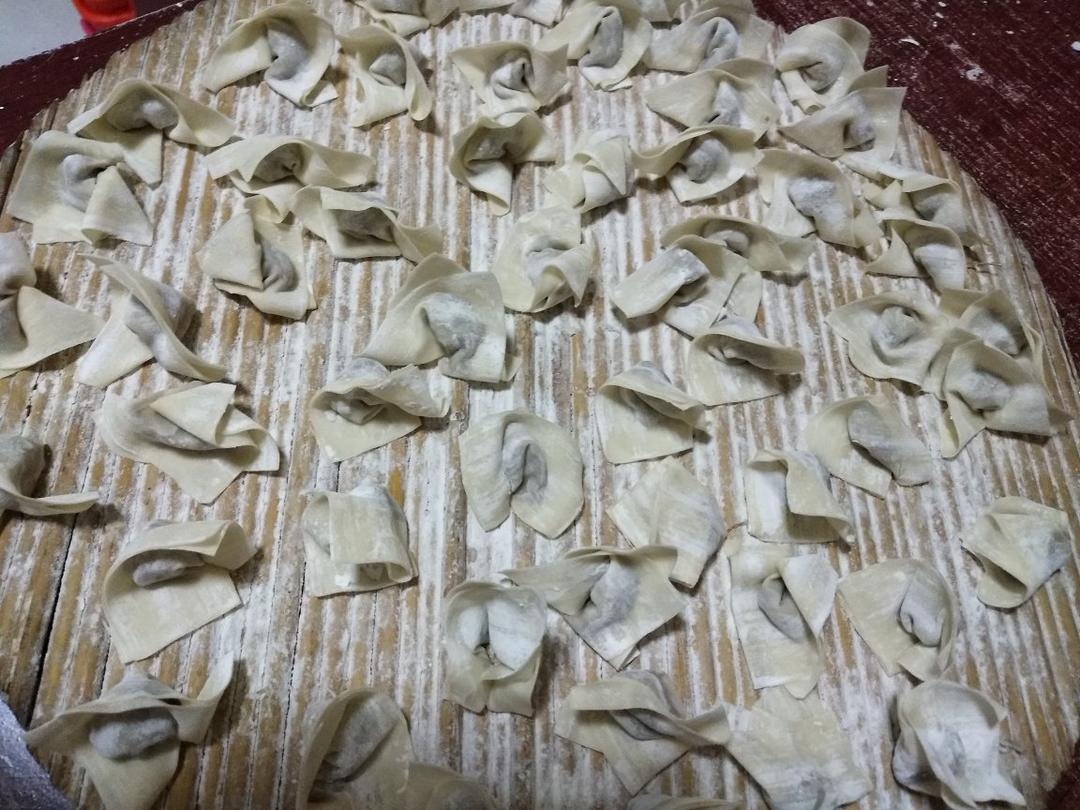 馄饨的包法（简单易学不跑馅儿）
