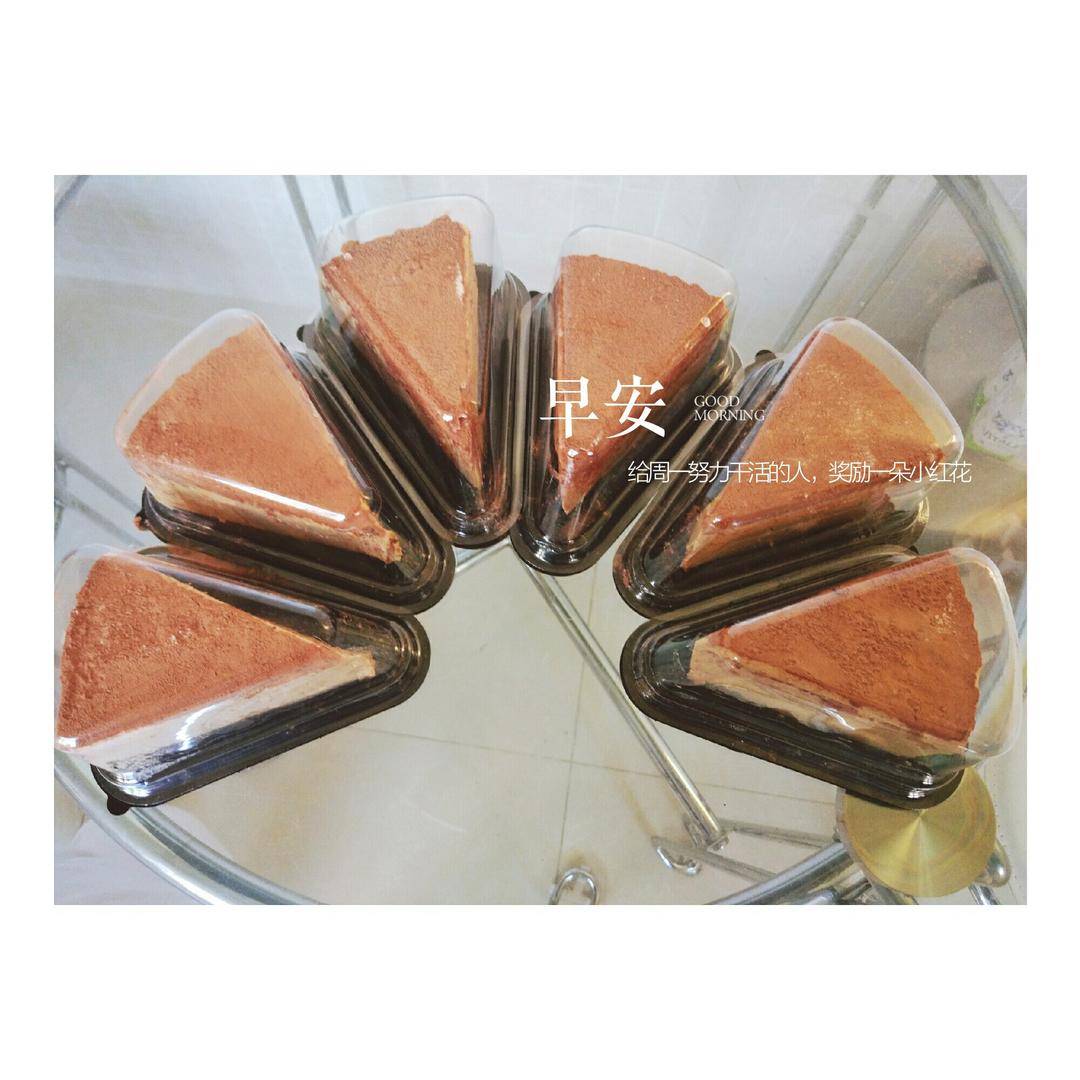 百利甜冻芝士蛋糕