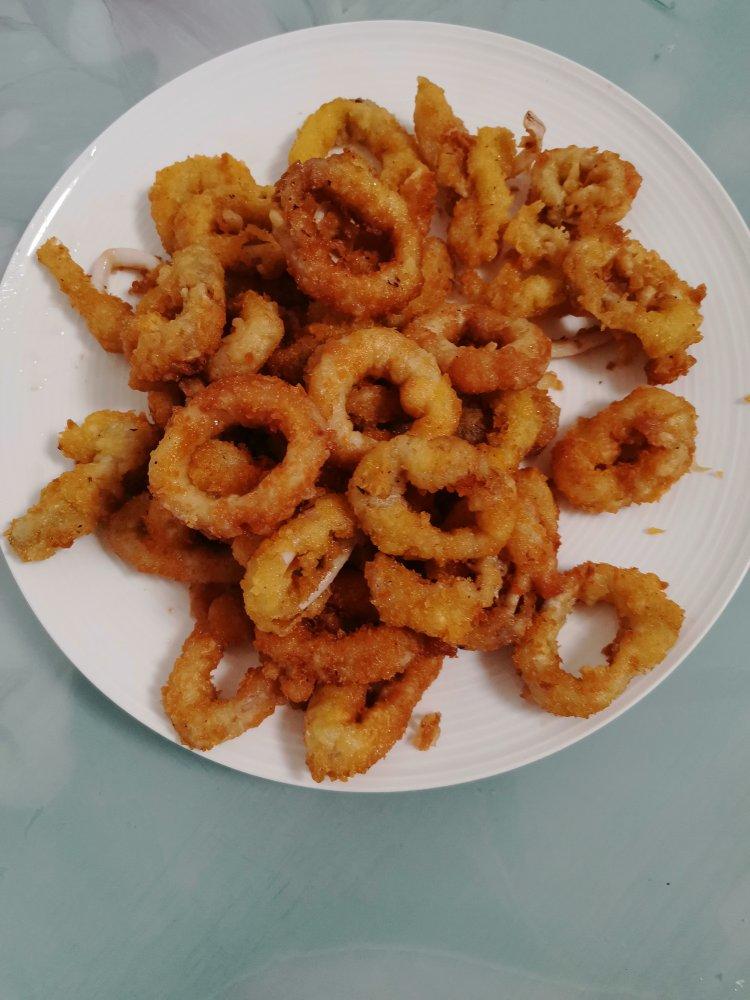 炸鱿鱼圈