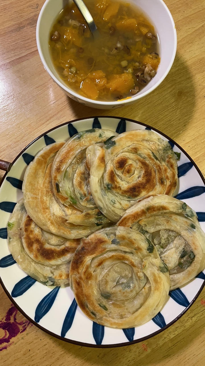 饺子皮葱油饼