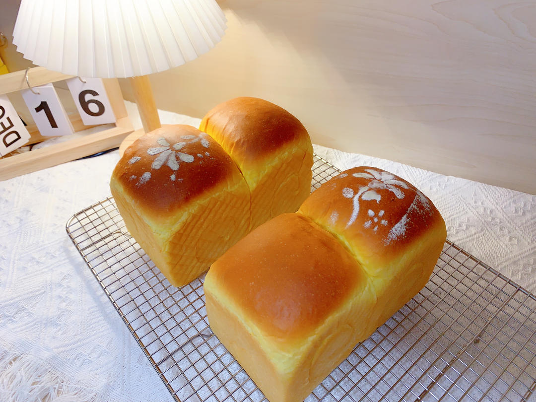 南瓜吐司，奶香南瓜吐司，极致柔软，直接法