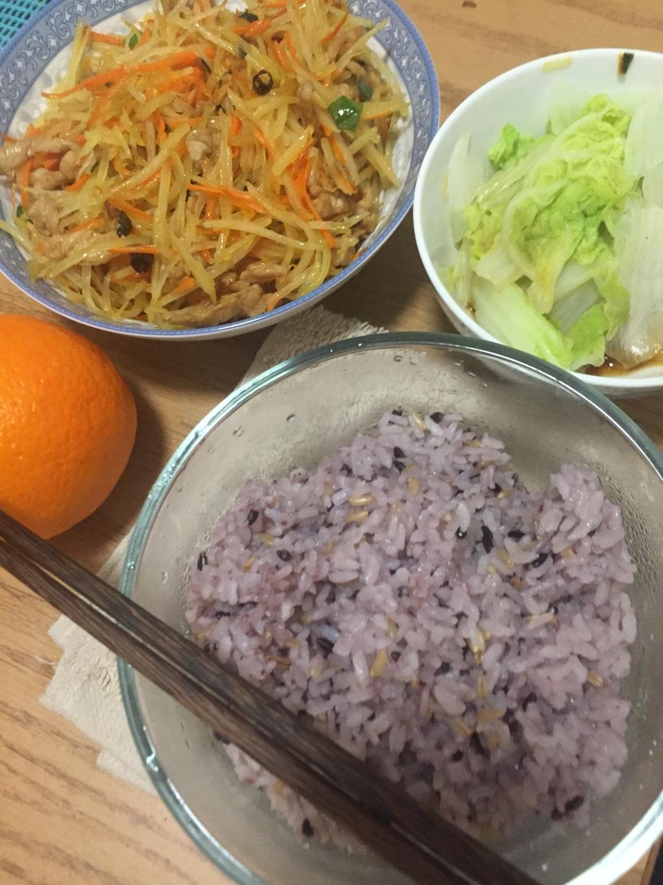 炒胡萝卜土豆丝