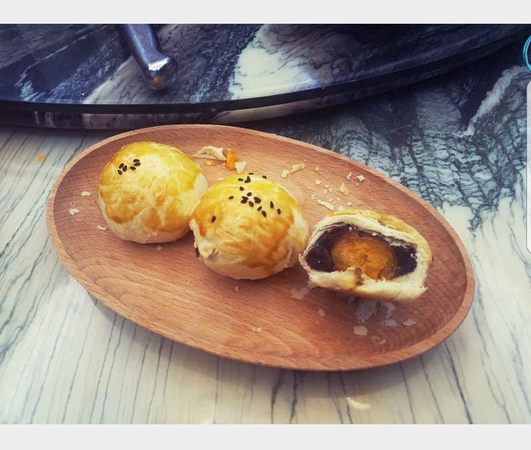 蛋黄酥酥酥（超级奶香黄油版）