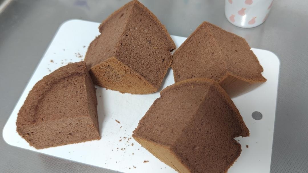 不消泡的巧克力戚风