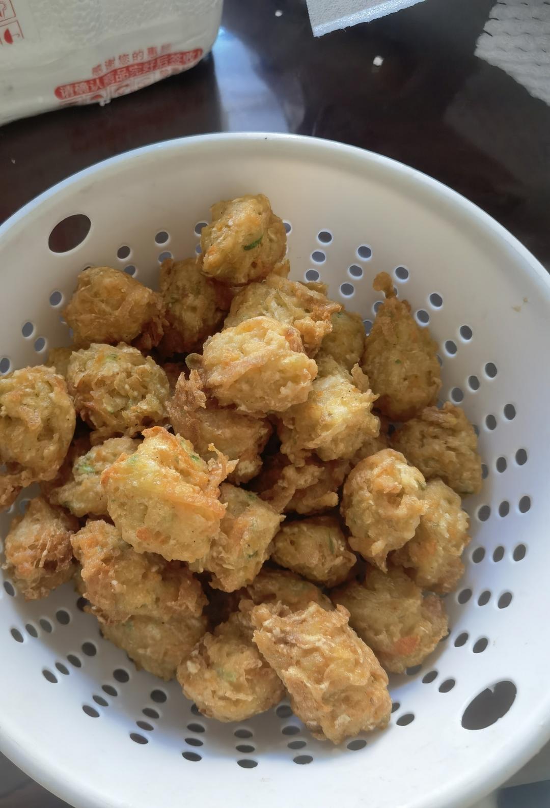 炸土豆胡萝卜丸子