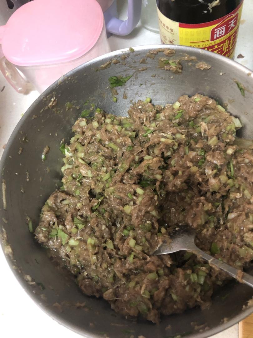 鲜美多汁驴肉馅饺子