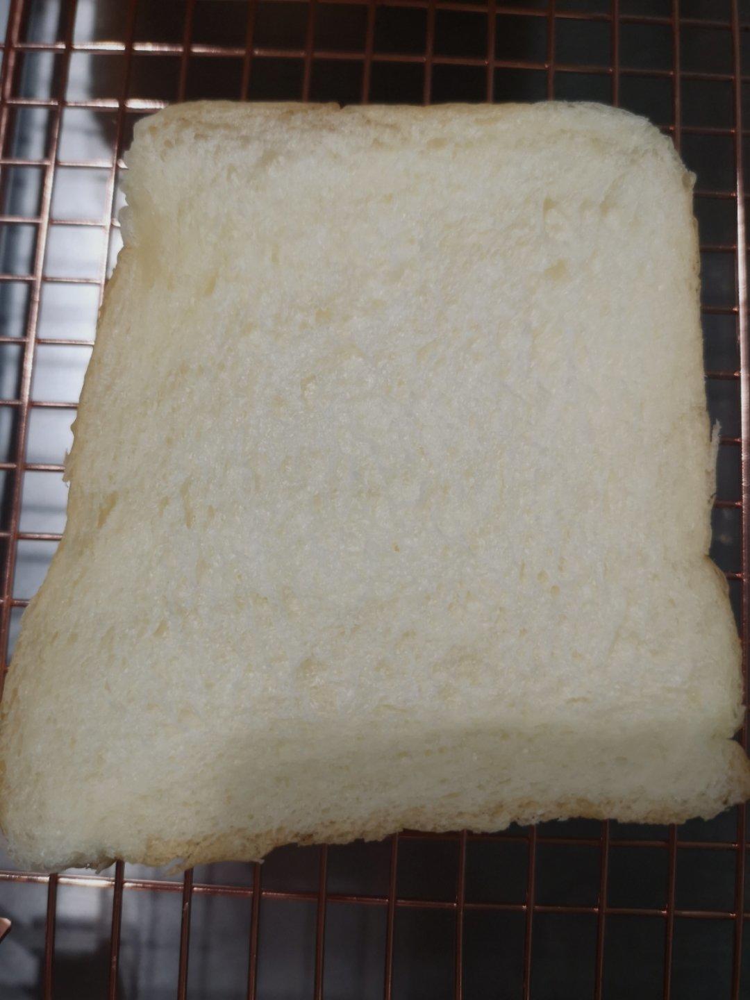 一口惊艳的鲜奶吐司