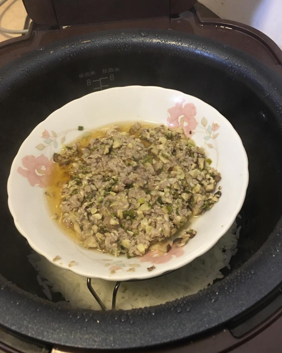 香菇蒸肉饼