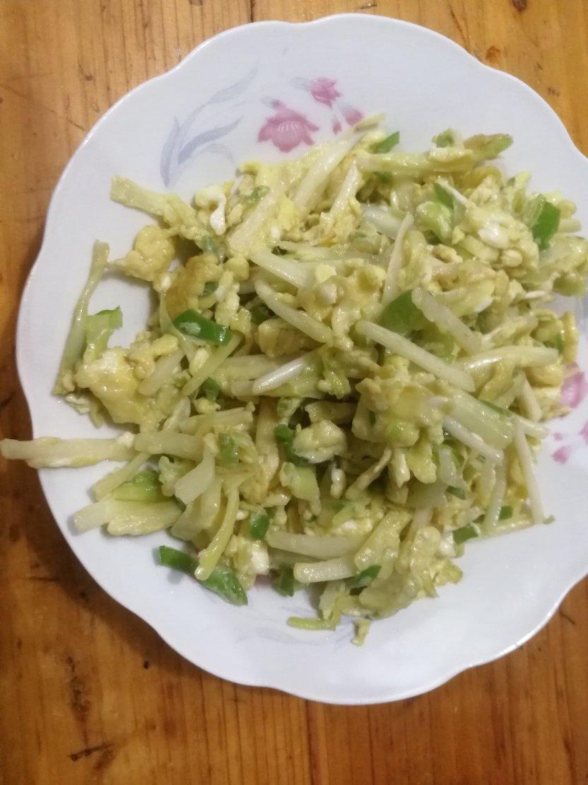 韭黄炒鸡蛋