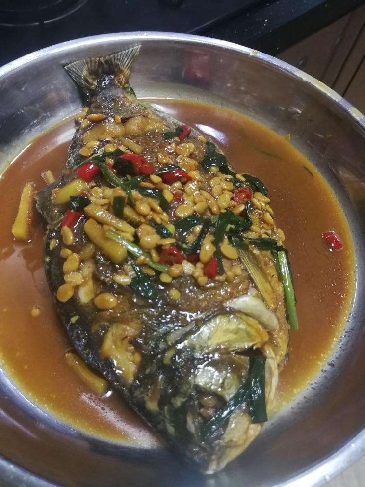 好吃到飞起的普宁豆酱鱼 红烧鱼 的做法步骤图 Missyang 杨杨 下厨房