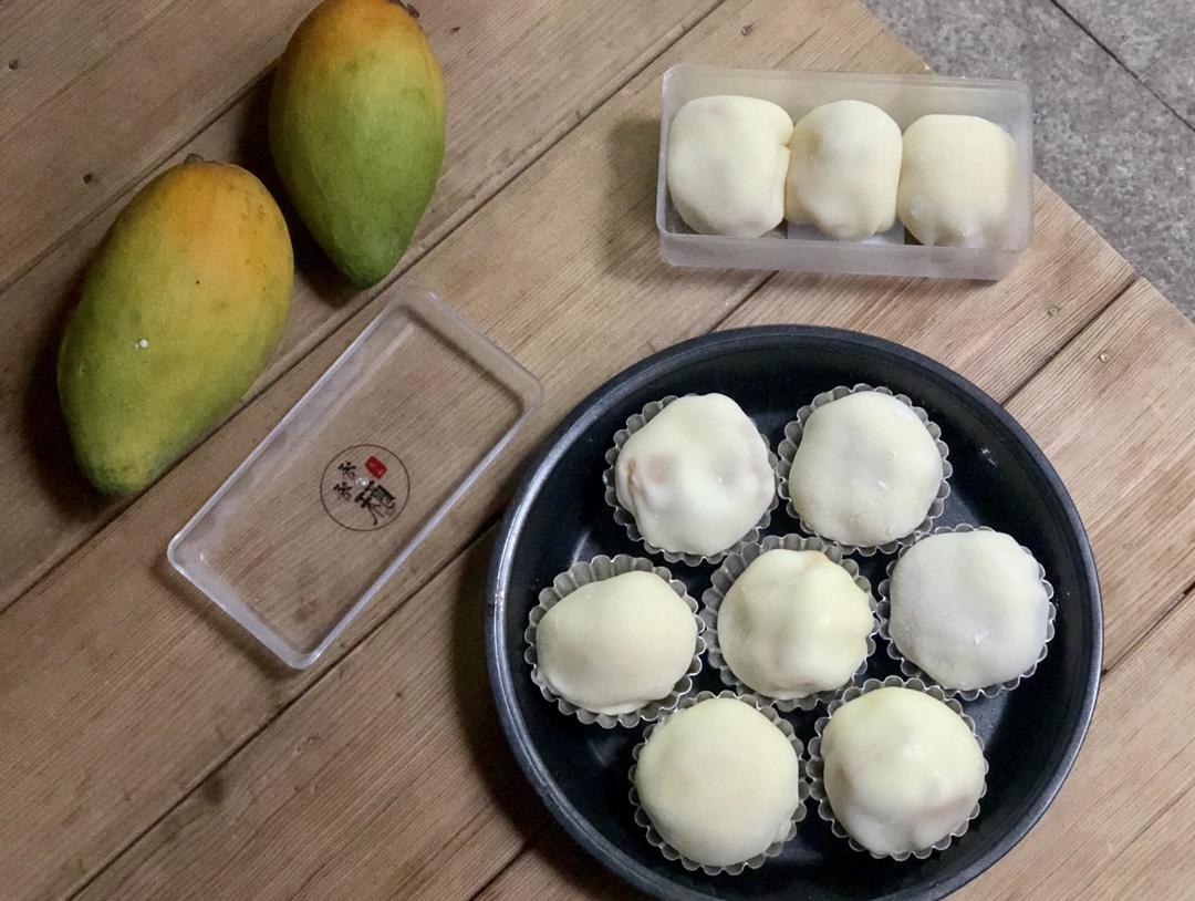 腹黑白胖子——奥利奥雪媚娘