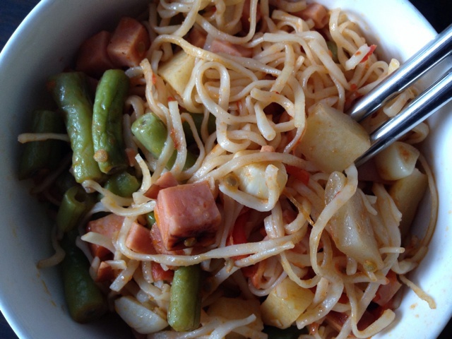 西红柿豆角焖面