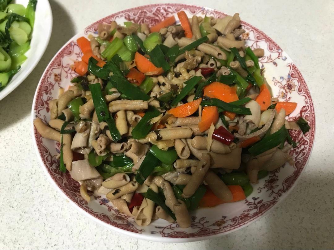 爆炒鸭肠