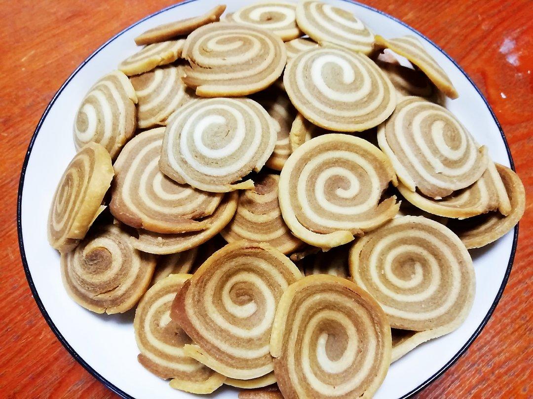 “猫耳朵”零食🥰咸、甜两种口味