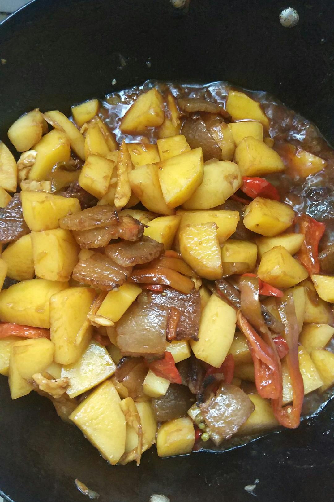 土豆炖肉