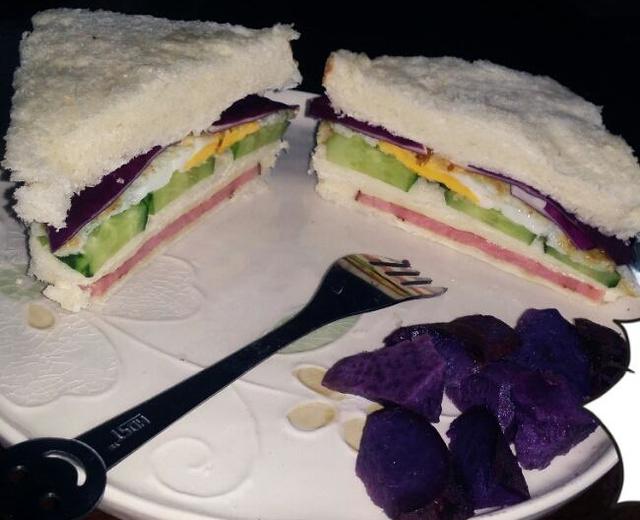 yummy Sandwich