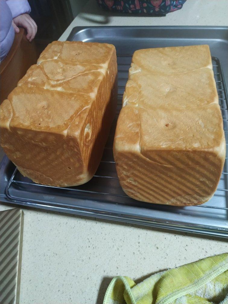 超柔牛奶棉花吐司（最详细的吐司食谱）