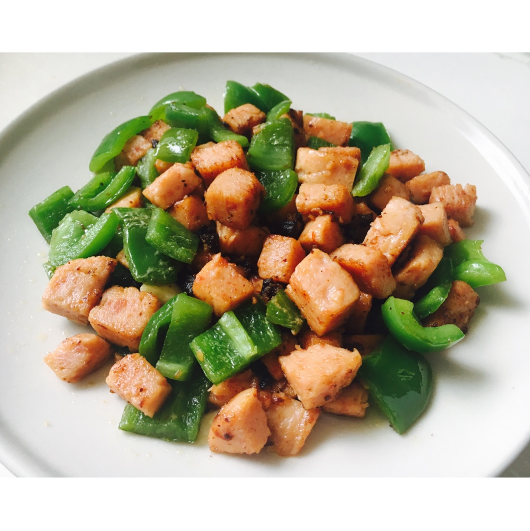 oceanic6做的青椒午餐肉