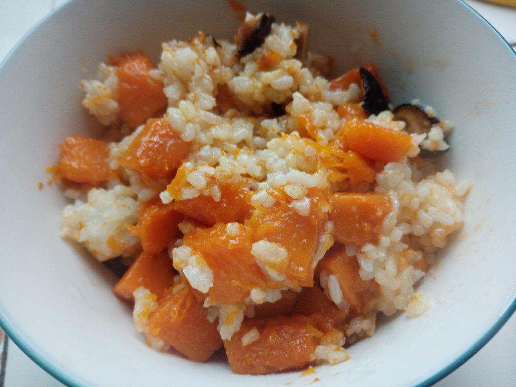 美味到不行的南瓜饭