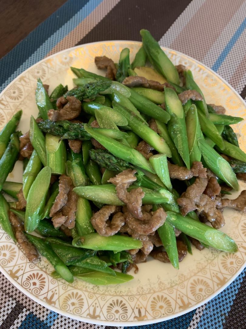 如何炒出嫩牛肉