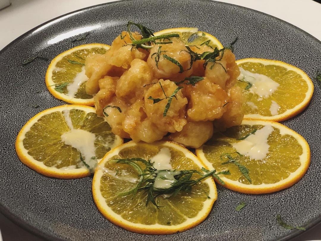 欢喜做年菜：鲜橙腰果沙拉酥虾