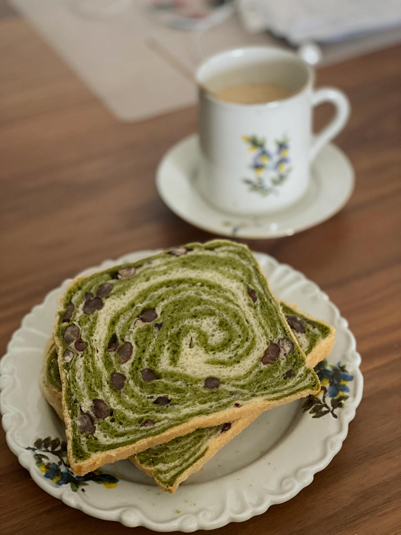 抹茶红豆馅吐司