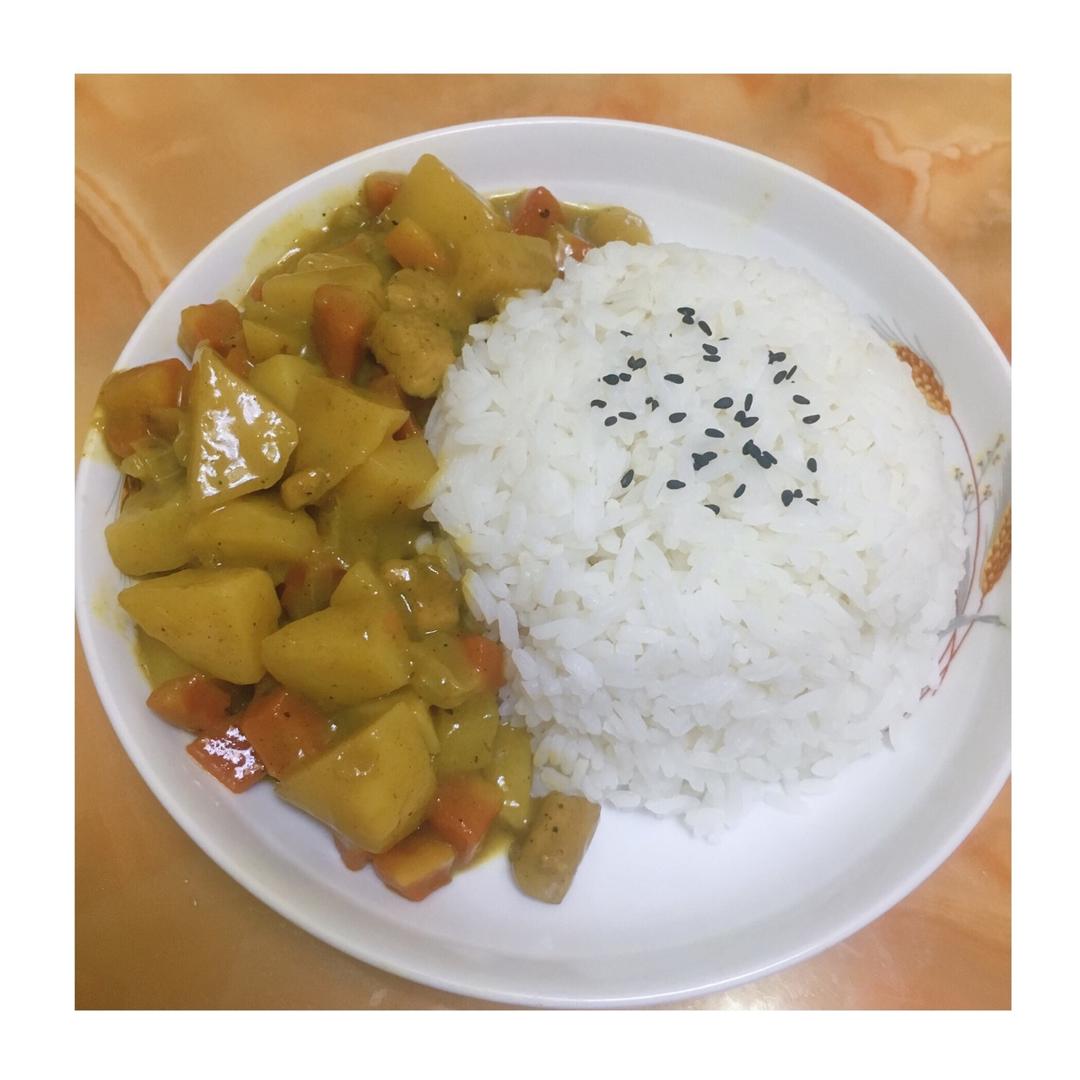 咖喱土豆鸡块