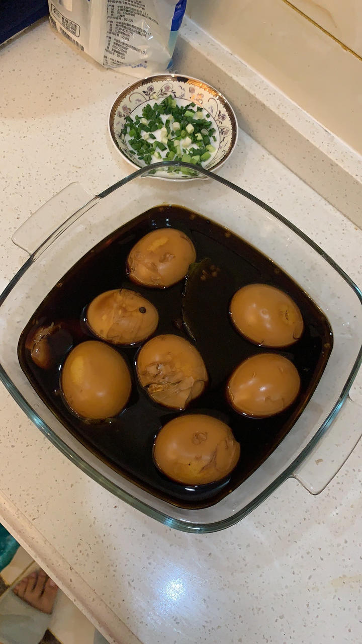 卤蛋