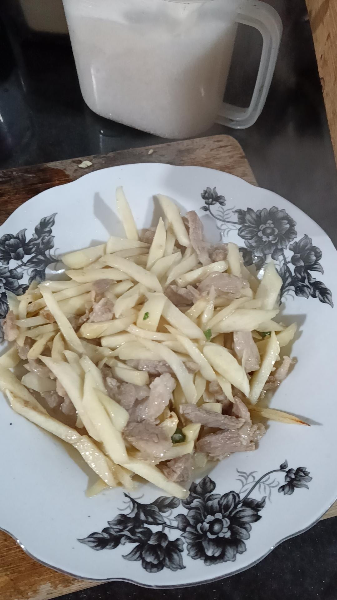 茭白肉丝