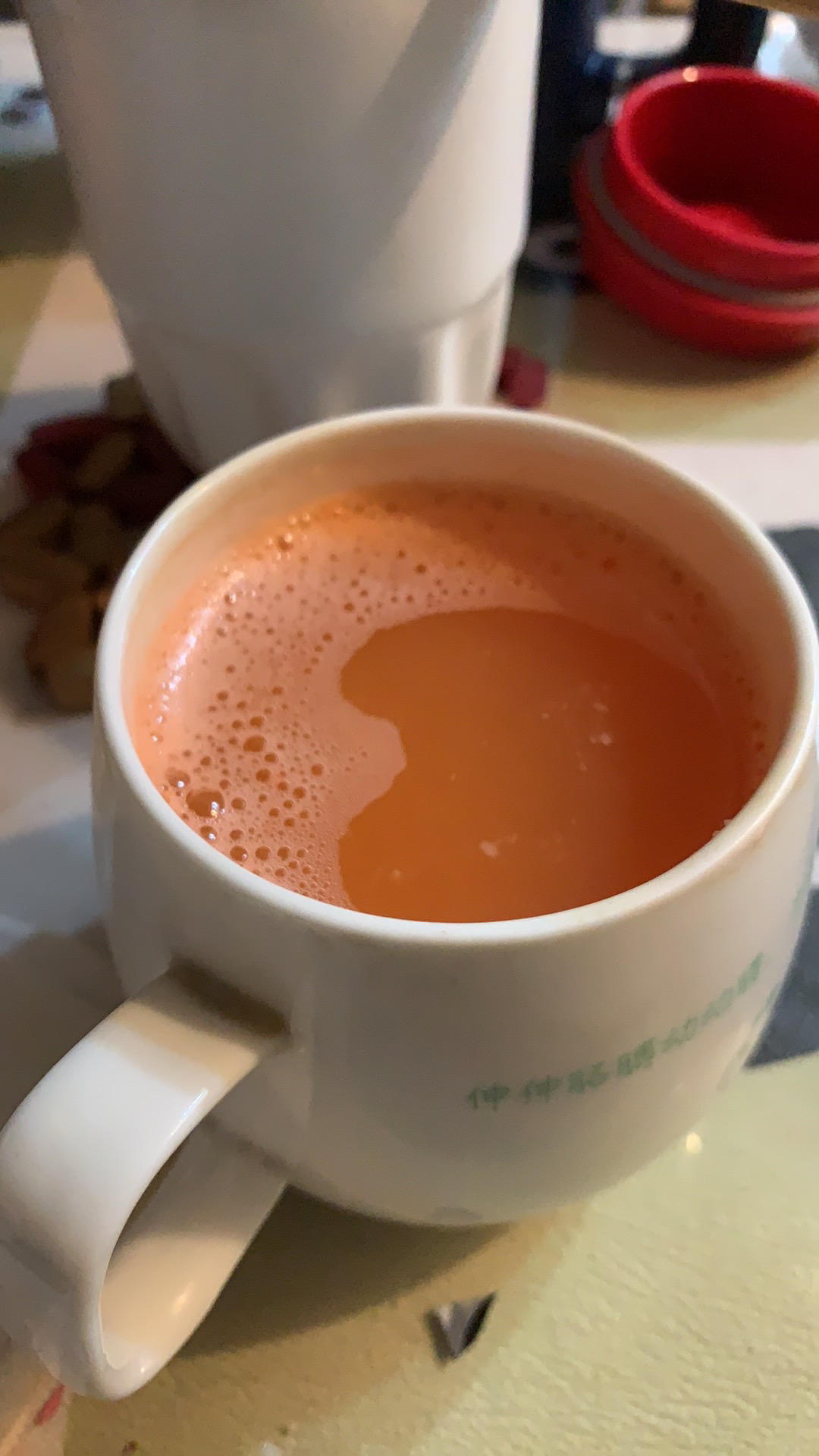 破壁机胡萝卜苹果汁，简单的搭配还有这样奇妙的味道！