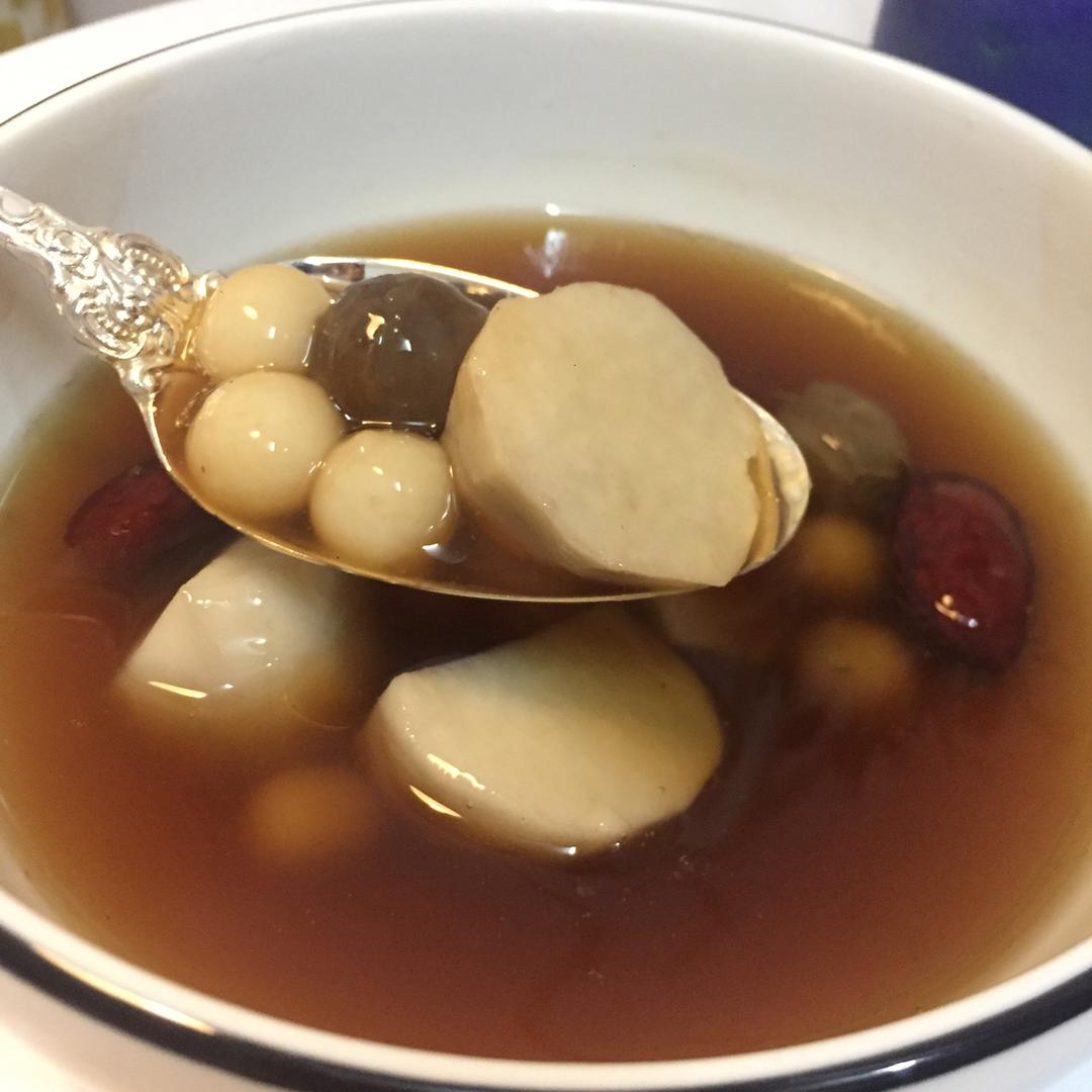 泮岚做的红糖芋艿