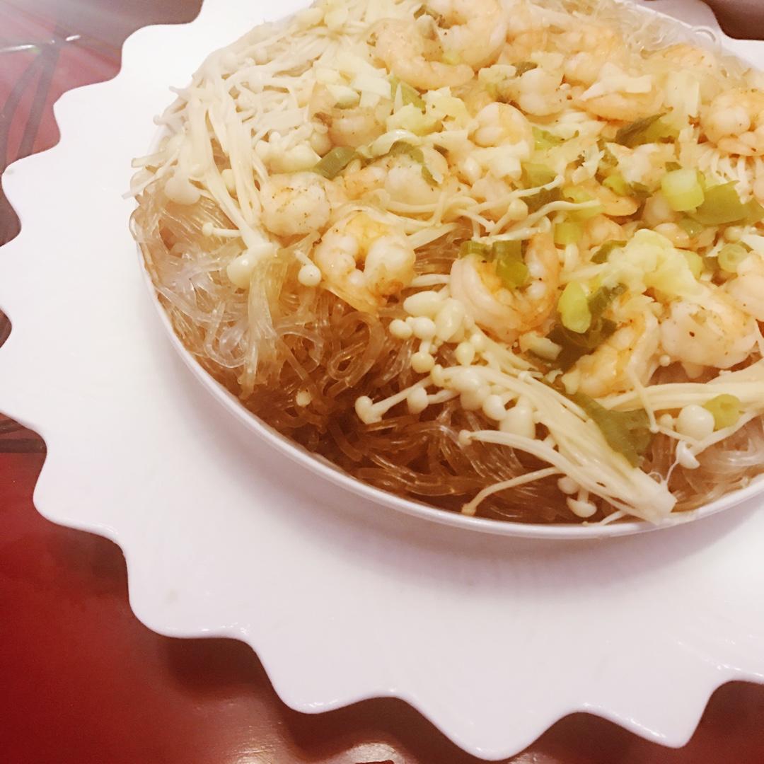 蒜蓉粉丝蒸大虾