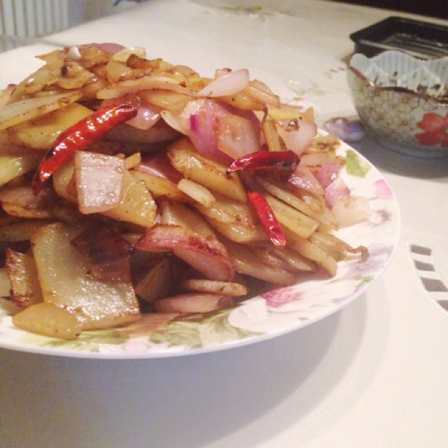 孜然洋葱土豆片