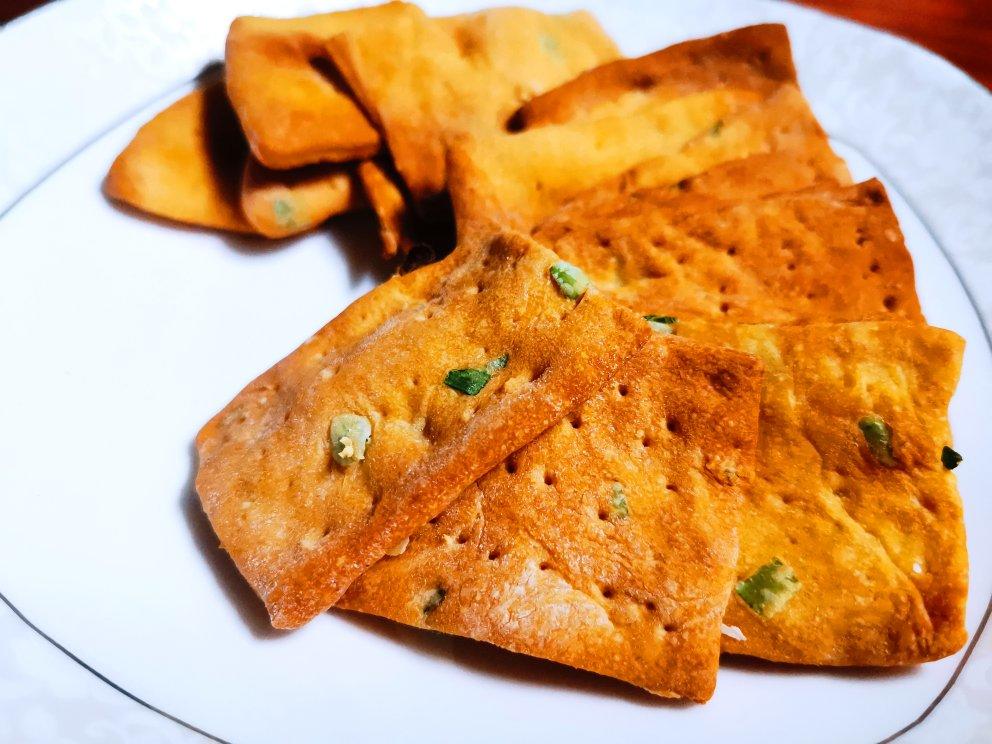 无糖版的香葱小苏打饼干