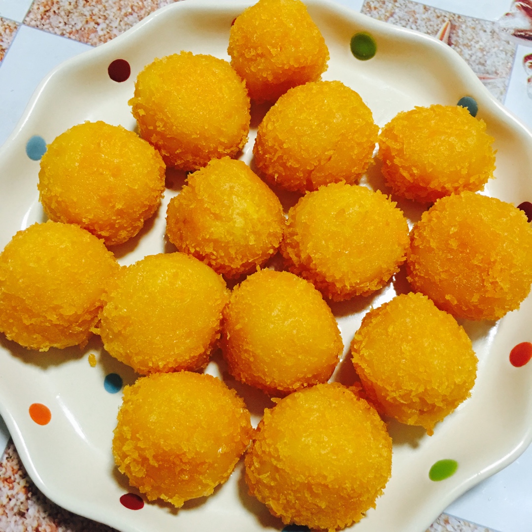 妈妈教炸的红薯丸子