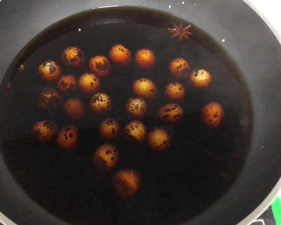 五香卤鹌鹑蛋