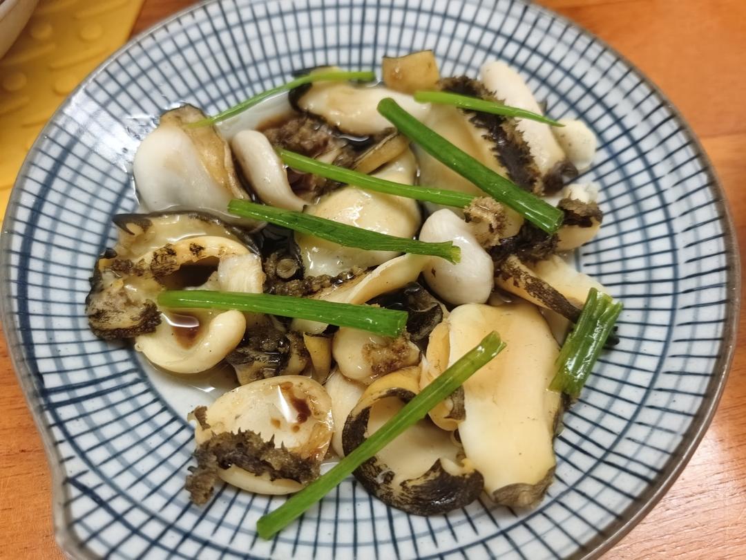 葱油鲍鱼片