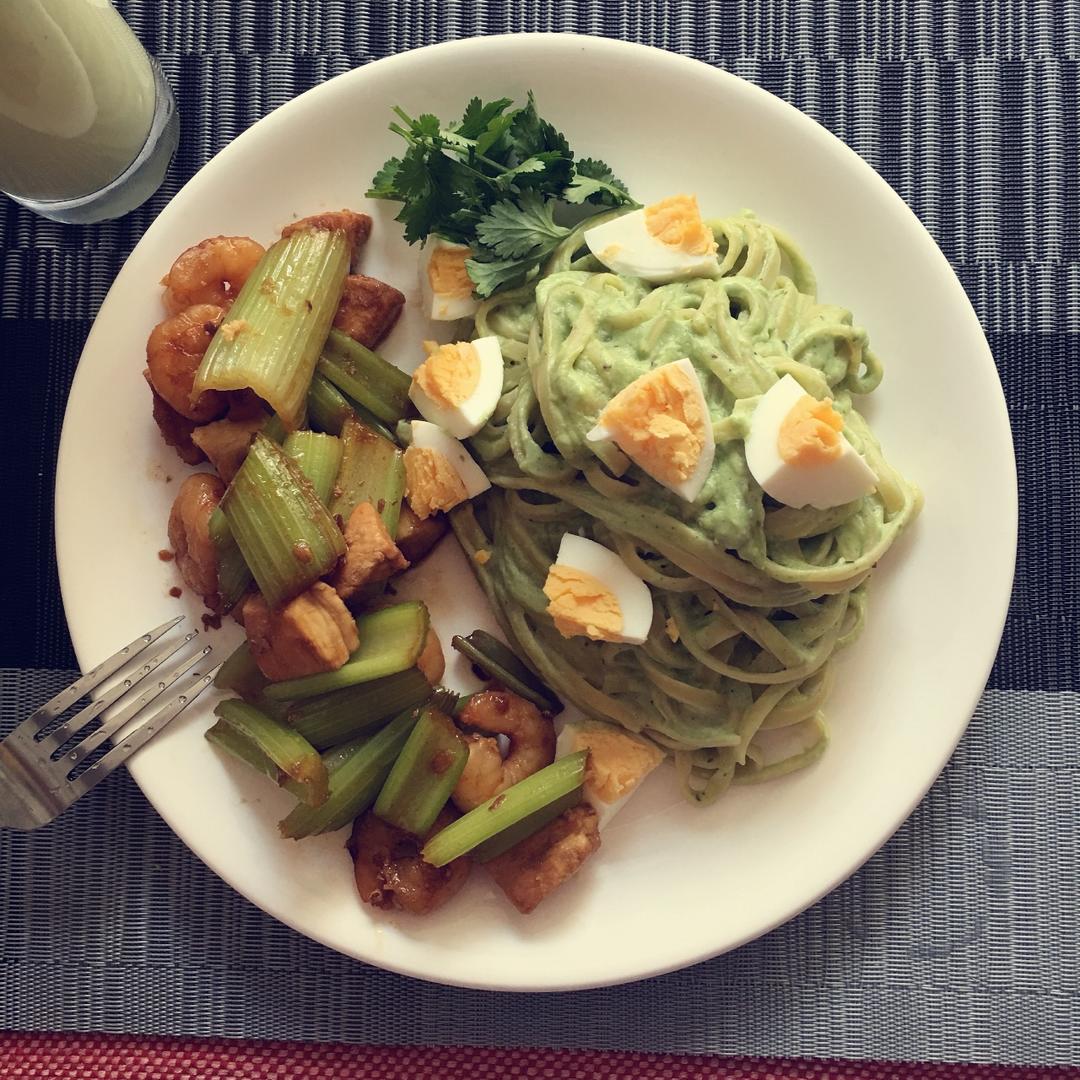 牛油果意面 Spaghetti with Avocado Sauce