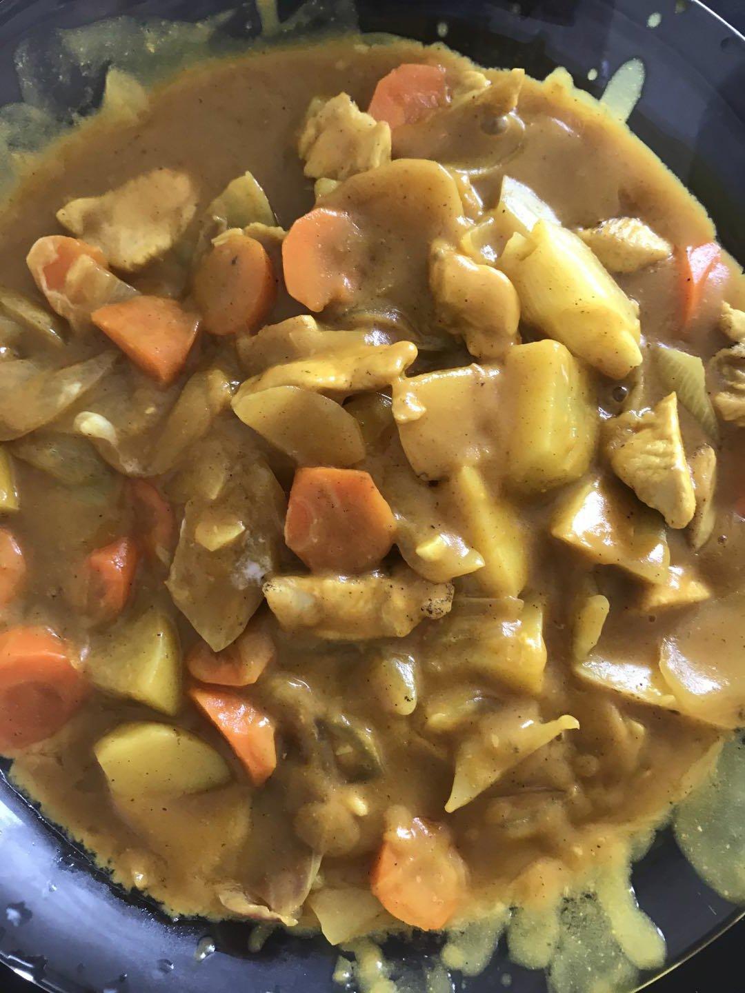 咖喱鸡肉（土豆多多）