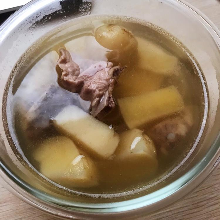 土豆排骨汤
